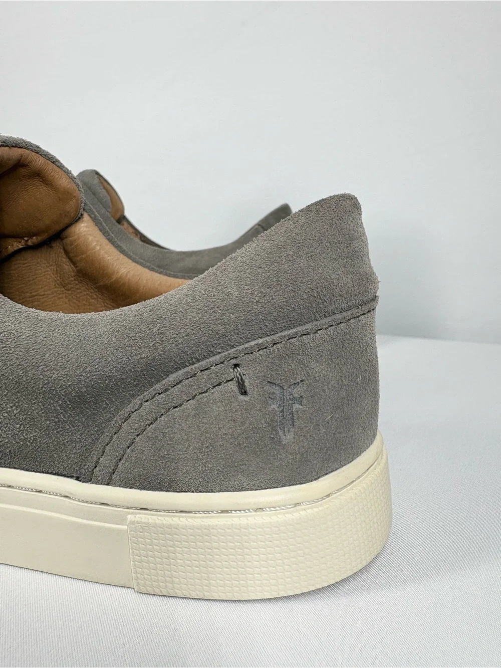 Frye Ivy Gore Slip-On Sneakers in Gray Suede and Leather. Size 8. Pleated Detail